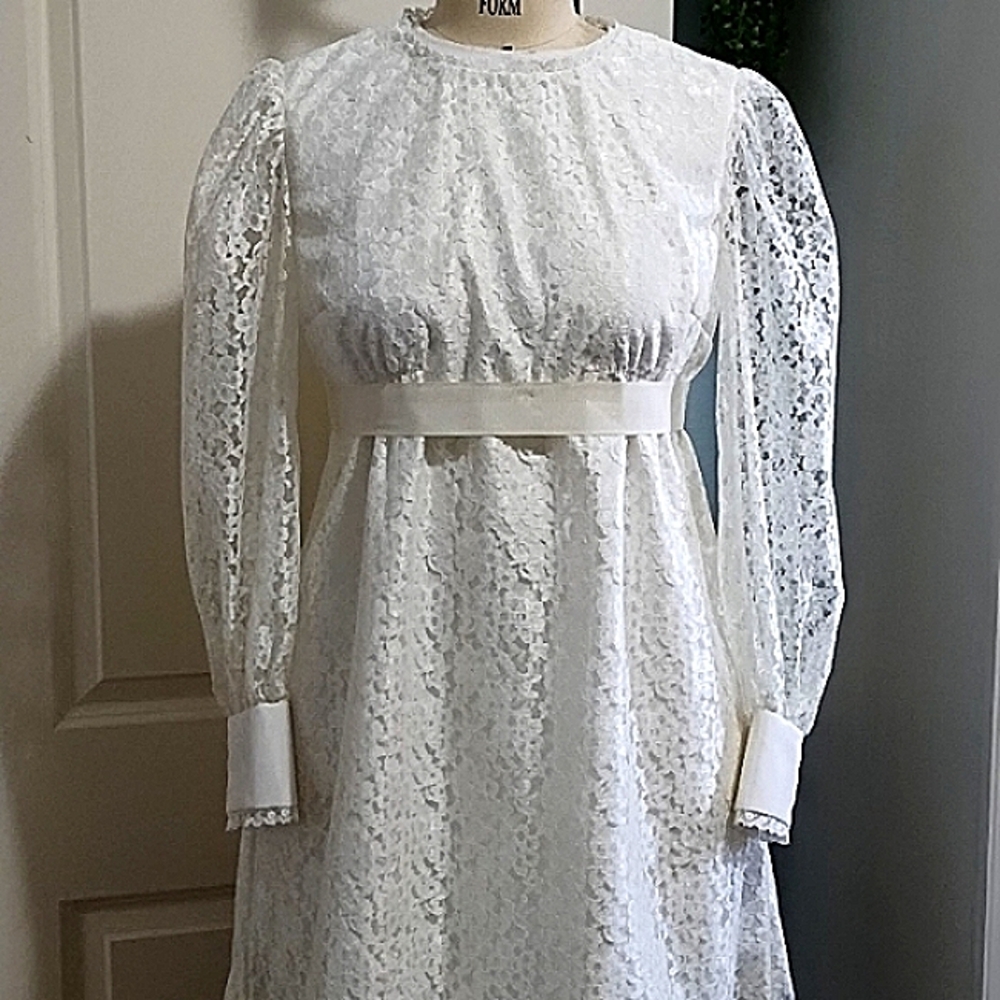 Vintage-Style Formal Mini Dress